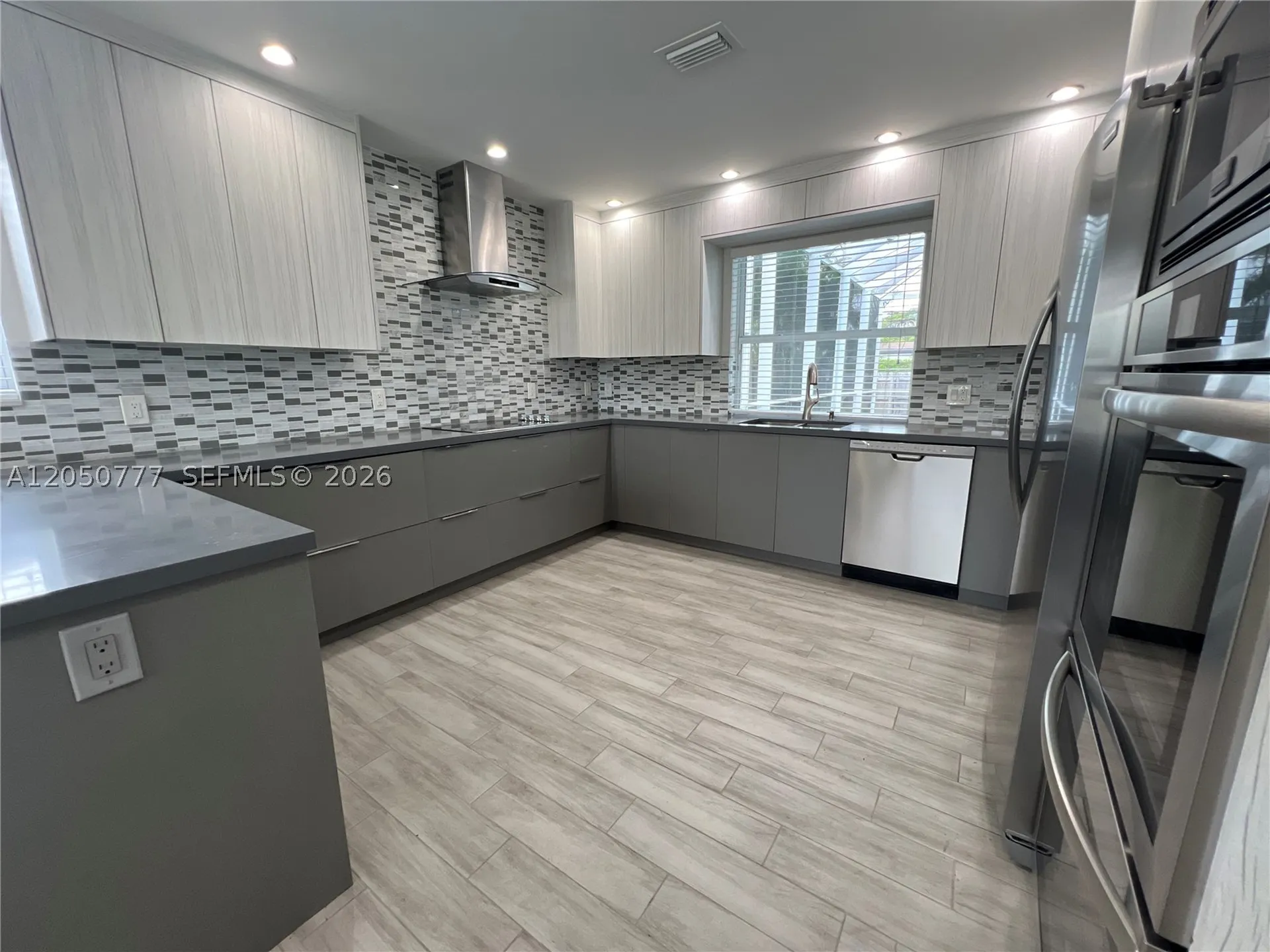 1405 N 46th Avenue Hollywood FL 33021