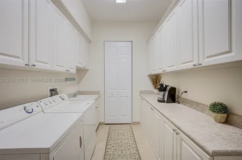 3694 Pleasant Springs Naples FL 34119