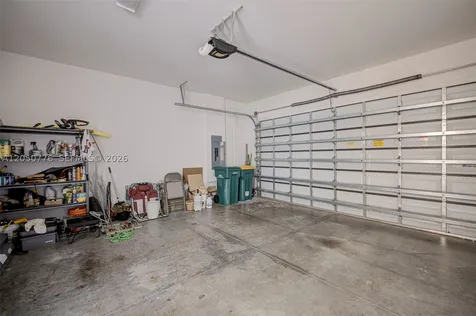 3694 Pleasant Springs Naples FL 34119