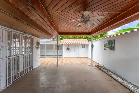 10873 NW 1st Lane Miami FL 33172
