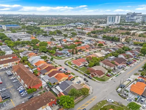 10873 NW 1st Lane Miami FL 33172