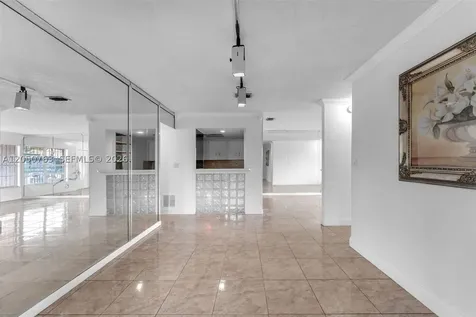 10873 NW 1st Lane Miami FL 33172