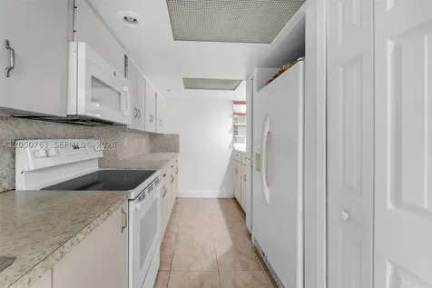 10873 NW 1st Lane Miami FL 33172