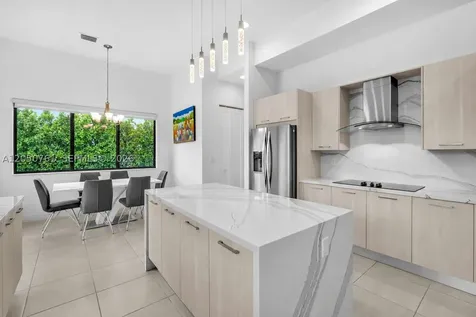 10702 SW 53rd Street Cooper City FL 33328