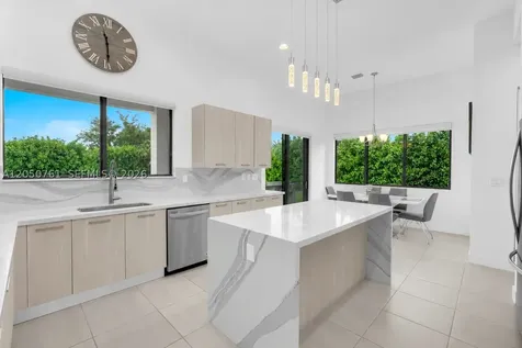 10702 SW 53rd Street Cooper City FL 33328