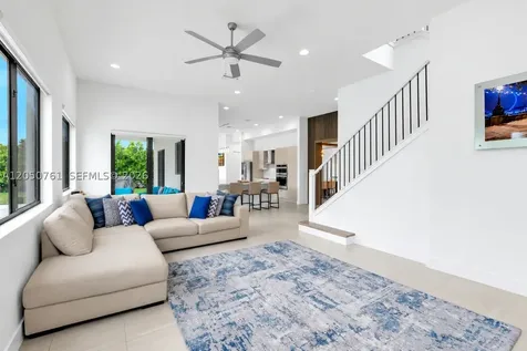 10702 SW 53rd Street Cooper City FL 33328