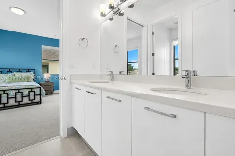 10702 SW 53rd Street Cooper City FL 33328