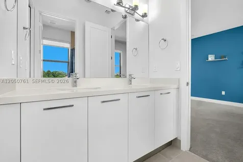 10702 SW 53rd Street Cooper City FL 33328