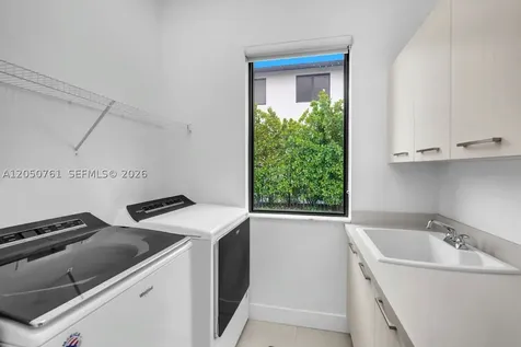 10702 SW 53rd Street Cooper City FL 33328