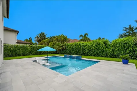 10702 SW 53rd Street Cooper City FL 33328
