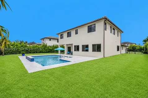 10702 SW 53rd Street Cooper City FL 33328