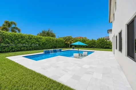 10702 SW 53rd Street Cooper City FL 33328