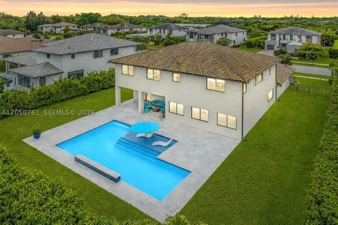 10702 SW 53rd Street Cooper City FL 33328