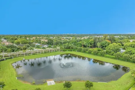 10702 SW 53rd Street Cooper City FL 33328