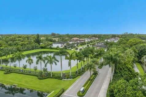 10702 SW 53rd Street Cooper City FL 33328