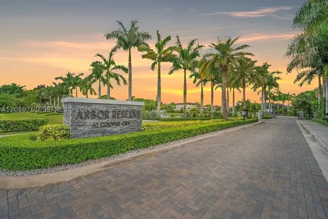 10702 SW 53rd Street Cooper City FL 33328