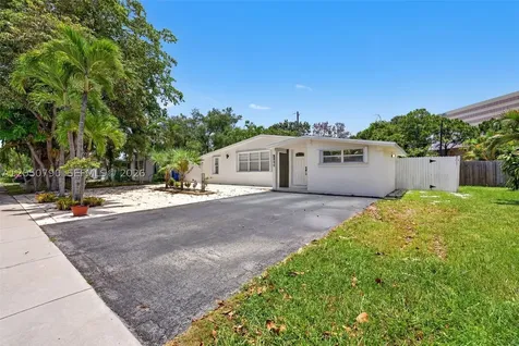5921 NE 1st Avenue Oakland Park FL 33334