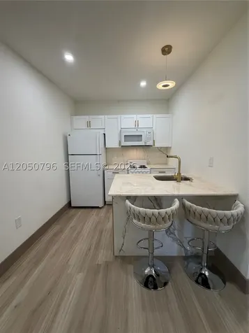 2145 NW 33rd Street Miami FL 33142