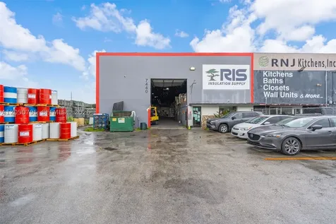 7440 NW 66th Street Miami FL 33166