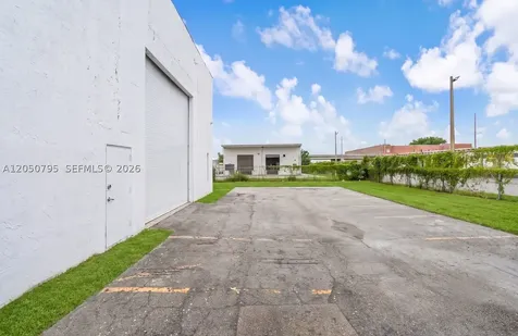 7440 NW 66th Street Miami FL 33166