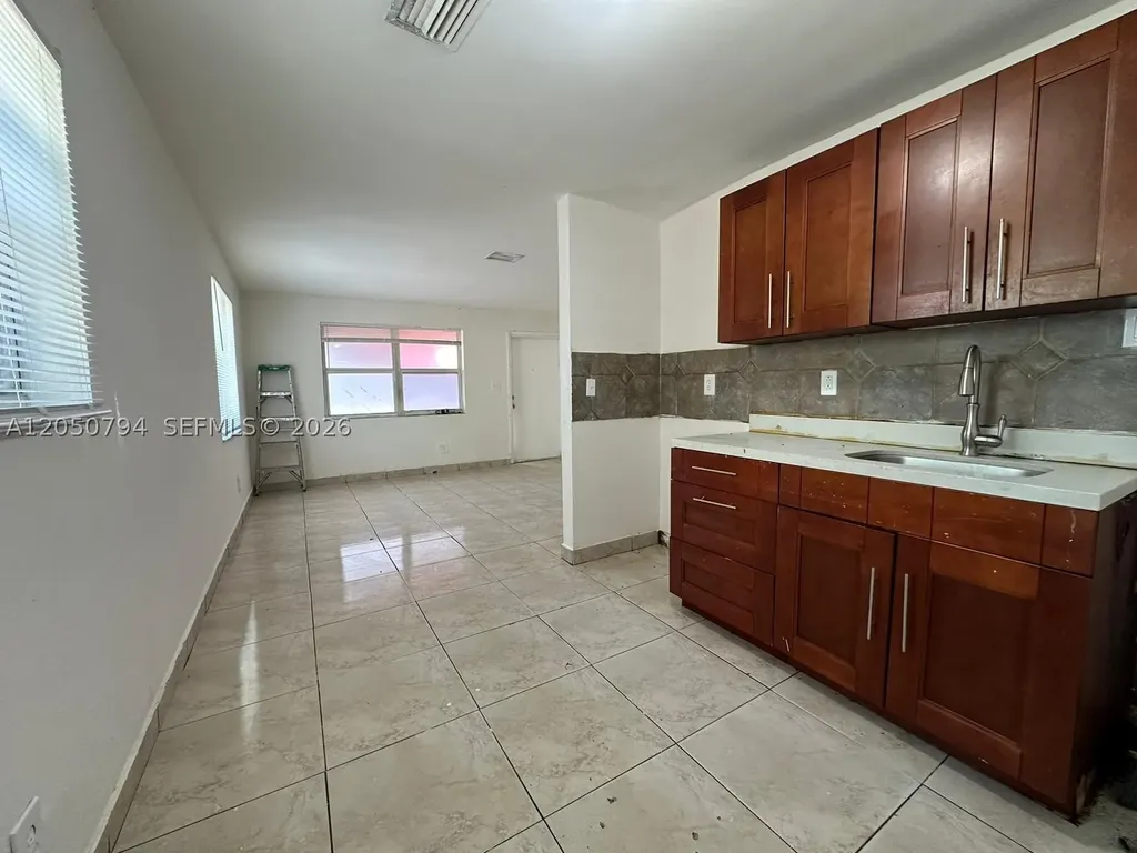 623 NW 9th Avenue Fort Lauderdale FL 33311