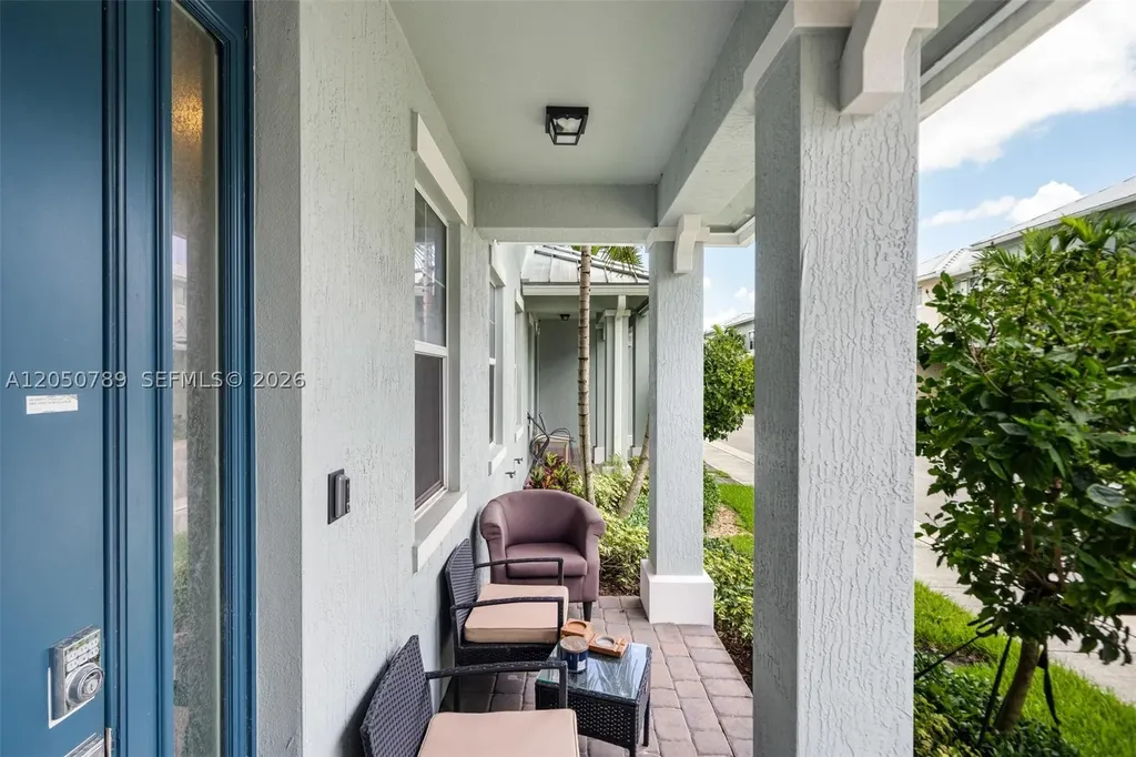 3944 Poinciana Lane Hollywood FL 33021