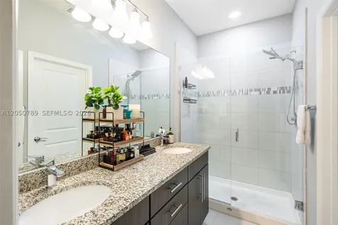 3944 Poinciana Lane Hollywood FL 33021