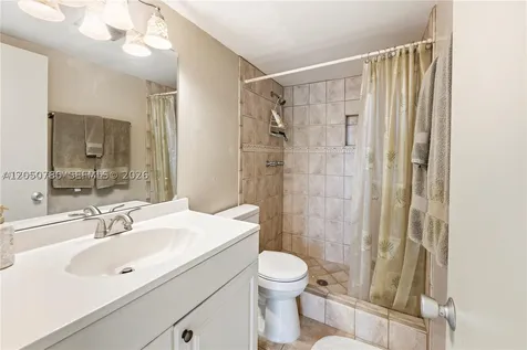 4025 N Federal Highway Oakland Park FL 33308