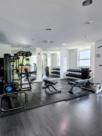 234 NE 3rd Street Miami FL 33132
