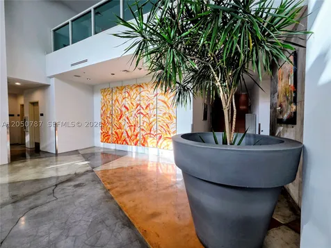 234 NE 3rd Street Miami FL 33132