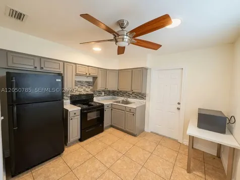 2633 NW 9th Avenue Wilton Manors FL 33311
