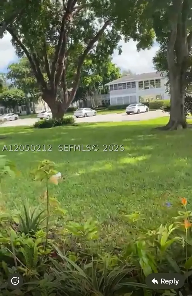 573 E Durham U Deerfield Beach FL 33442