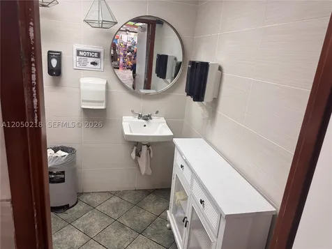 4349 S Flamingo Road Davie FL 33330