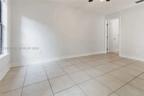 5236 Treetops Drive Naples FL 34113