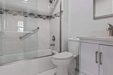5236 Treetops Drive Naples FL 34113