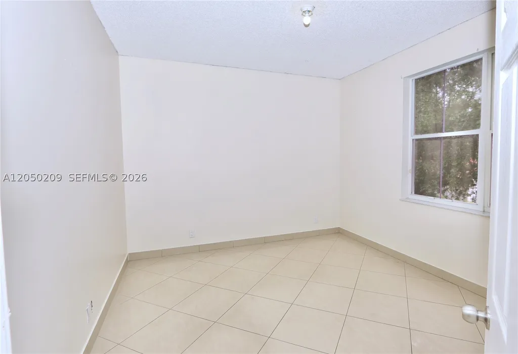 Hollywood FL 33312