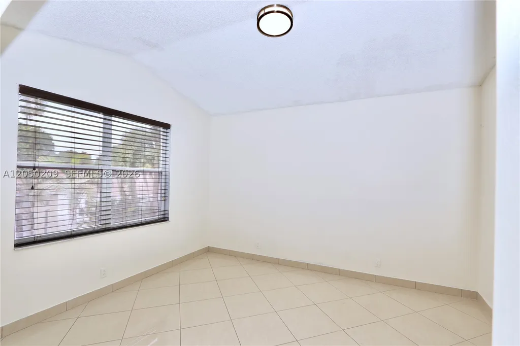 Hollywood FL 33312