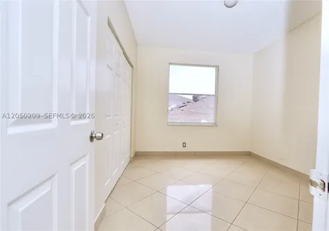 Hollywood FL 33312