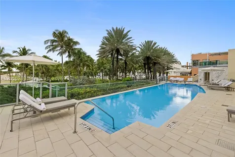 1455 Ocean Drive Miami Beach FL 33139