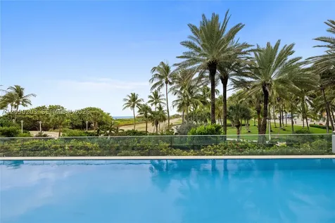 1455 Ocean Drive Miami Beach FL 33139