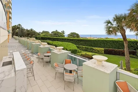 1455 Ocean Drive Miami Beach FL 33139