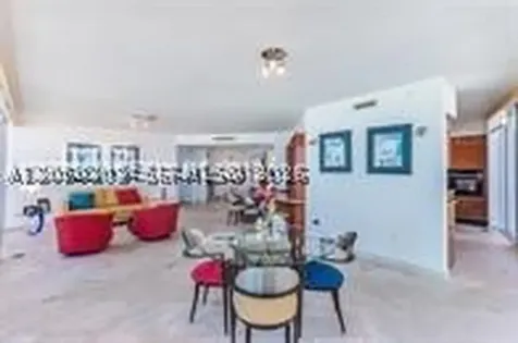 1455 Ocean Drive Miami Beach FL 33139