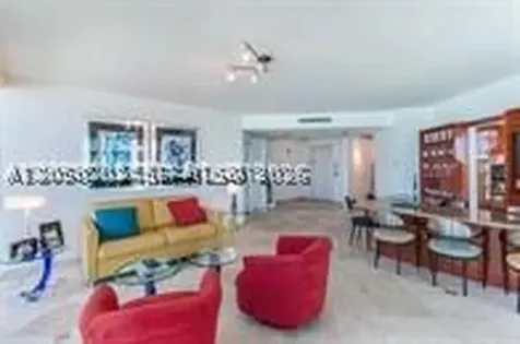 1455 Ocean Drive Miami Beach FL 33139