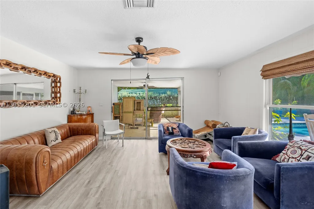 1068 D Road Loxahatchee FL 33470