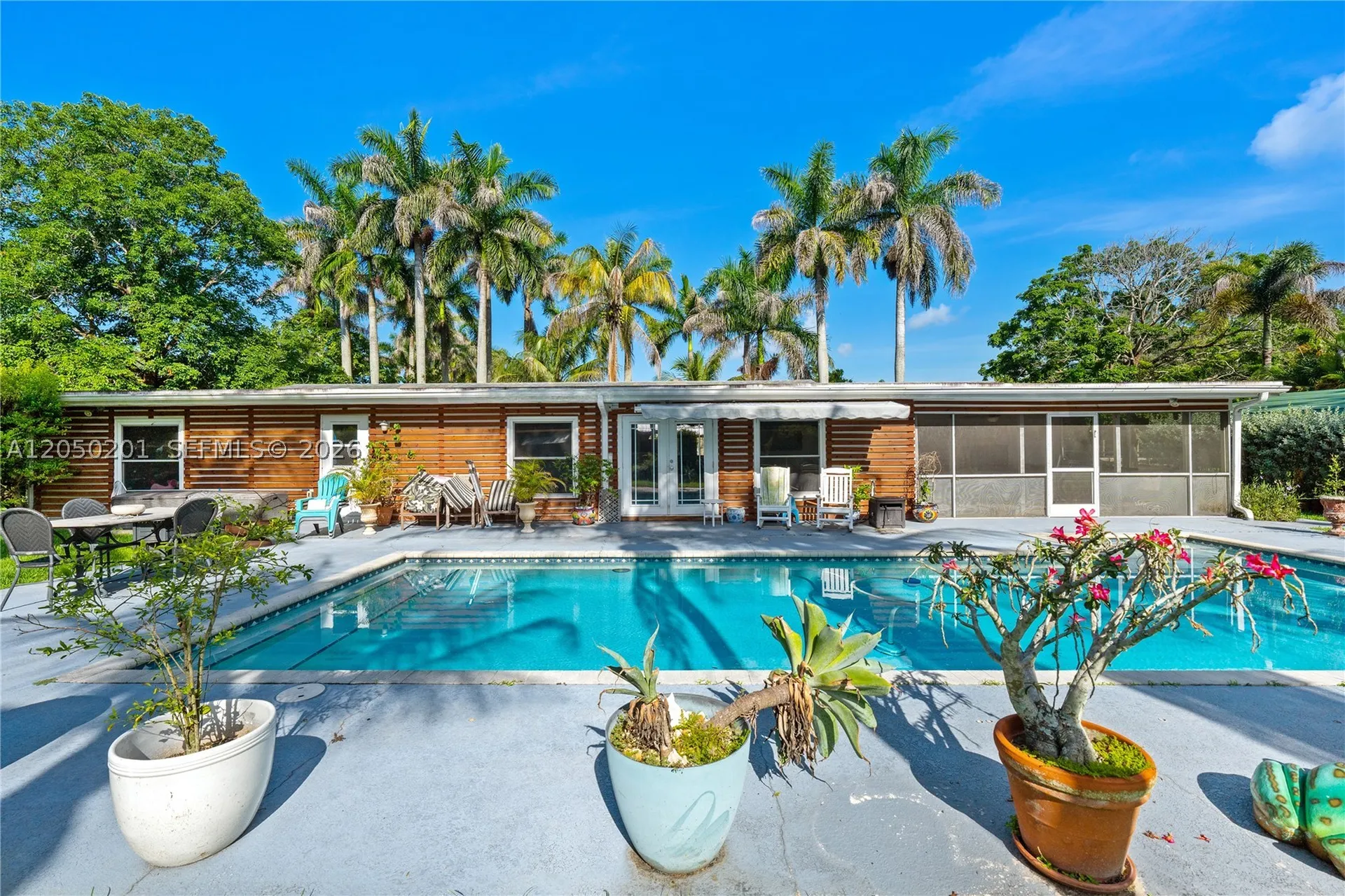 1068 D Road Loxahatchee FL 33470