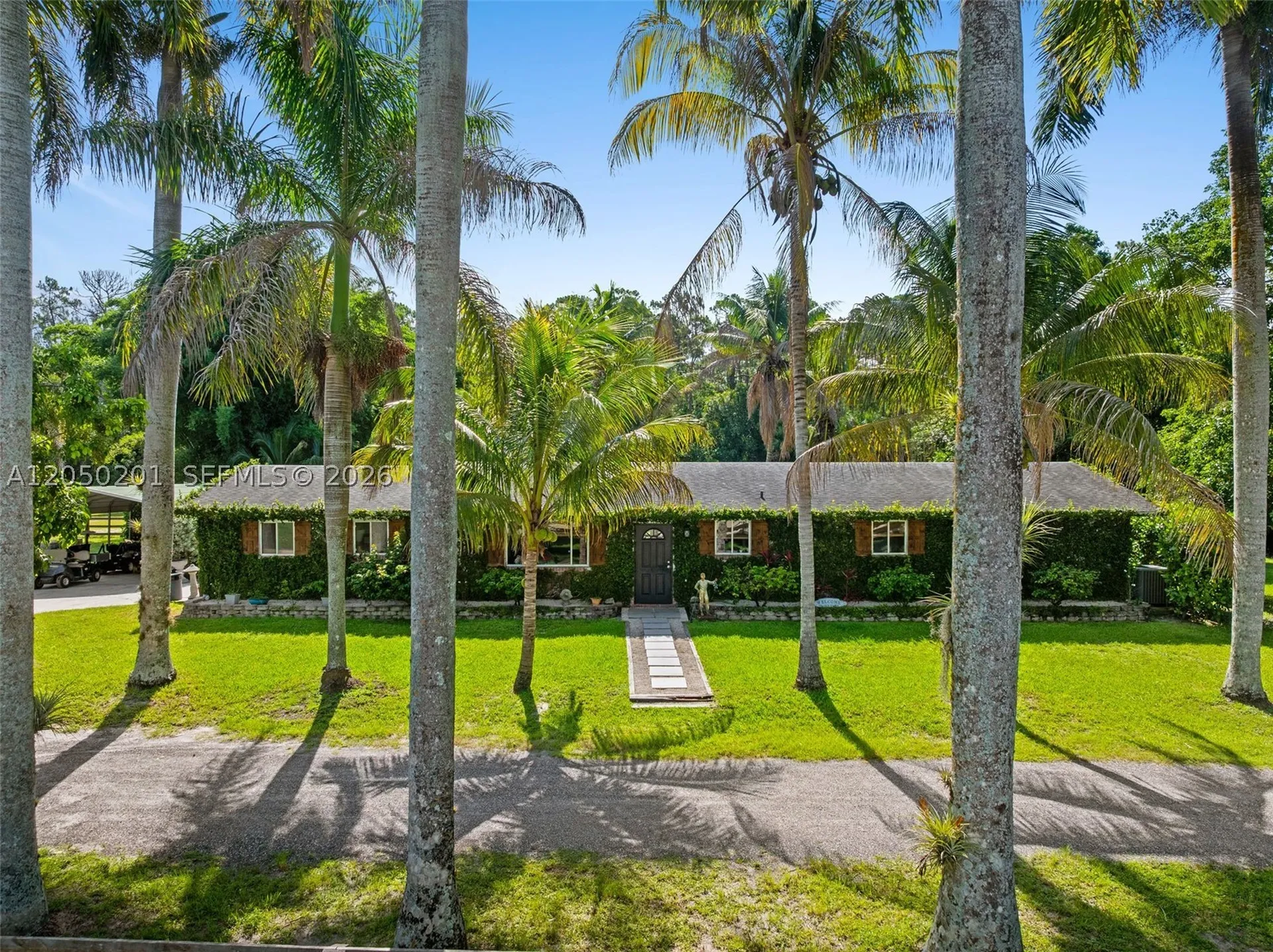 1068 D Road Loxahatchee FL 33470