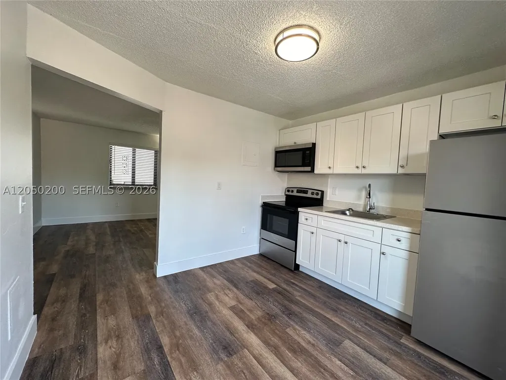 529 SW 4th Street Miami FL 33130