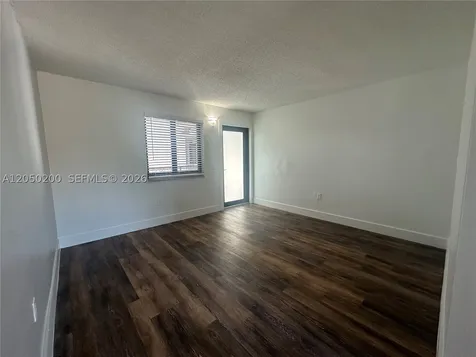529 SW 4th Street Miami FL 33130