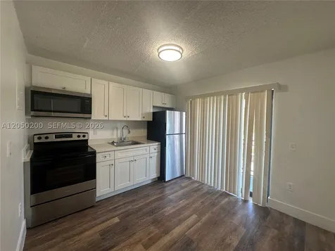 529 SW 4th Street Miami FL 33130
