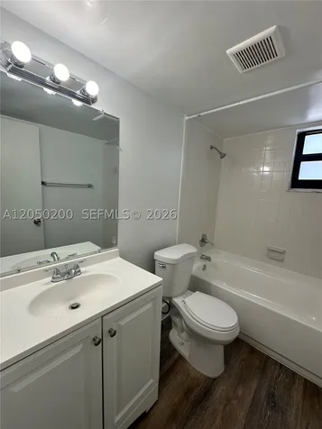 529 SW 4th Street Miami FL 33130